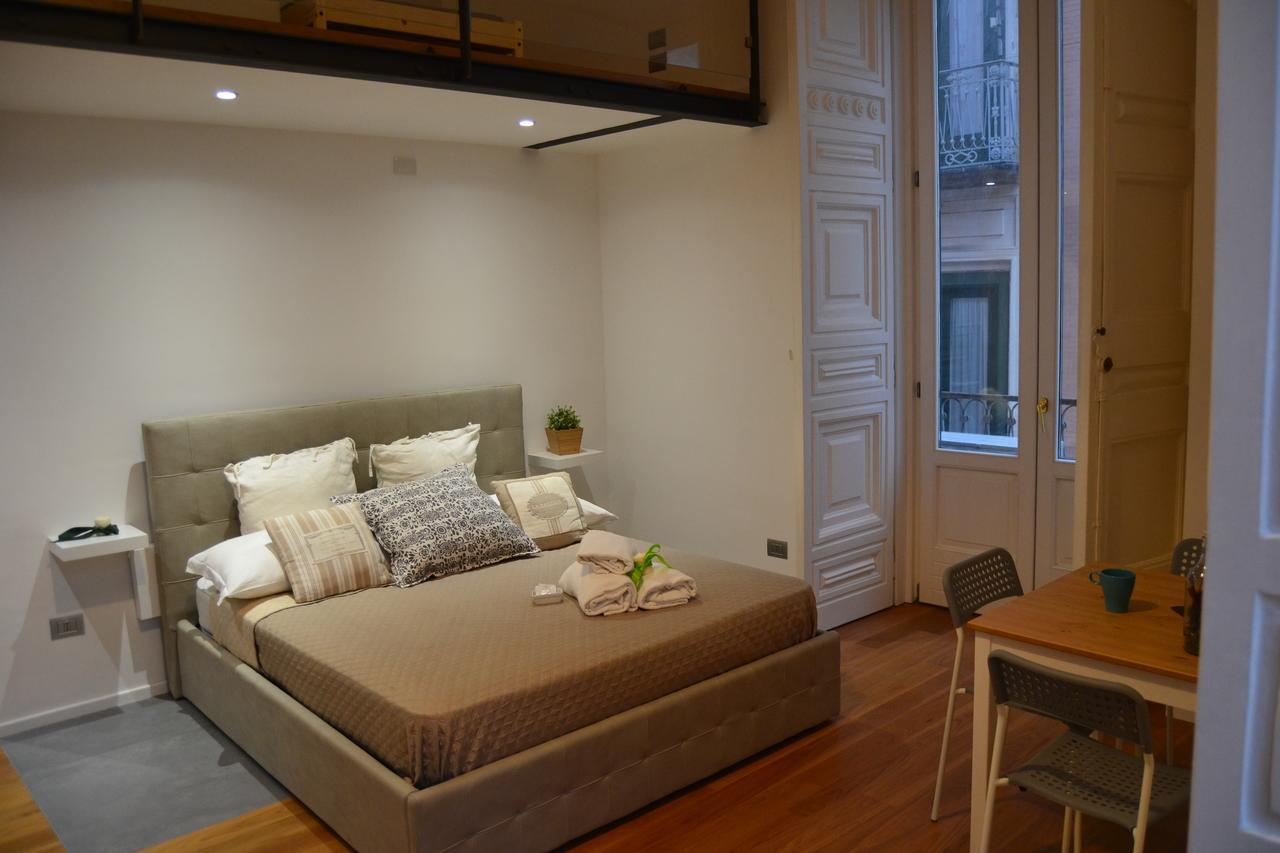 Via Roma Apartment Deluxe Salerno Ngoại thất bức ảnh